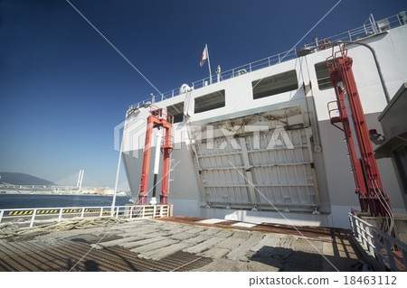 Kobe Port Scenery Blue Sky 18463112