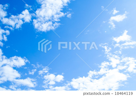 雲彩積云云彩積雲或沼澤雲彩藍天白色雲彩秋天天空冬天天空背景材料雲彩藍天綜合背景 18464119