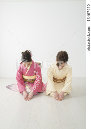 Parent and child of kimono 18467950