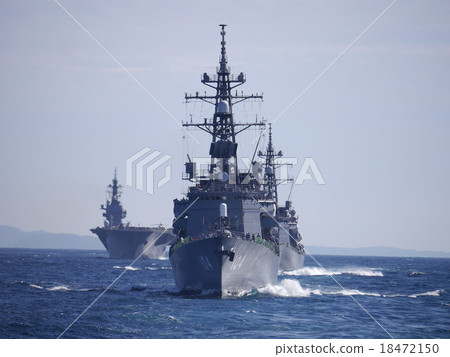 Maritime Self-Defense Force Observer Type 18472150