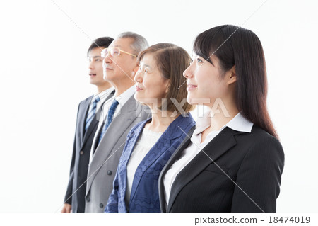 A businessman looking up 18474019