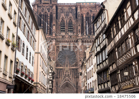 Strasbourg Notre Dame Cathedral 18475506