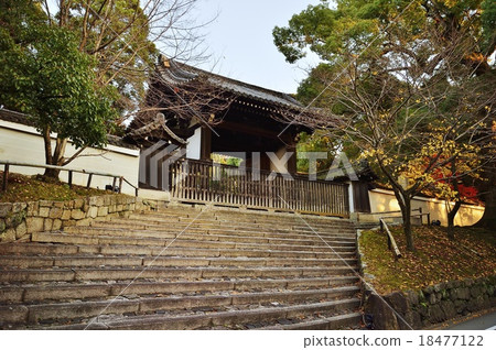Kuranso-in Triple Gate 18477122