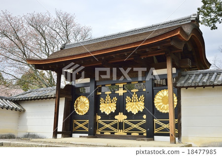 Daigo-ji Temple Kamon Gate Daigo-ji Temple Kamon Gate 18477985