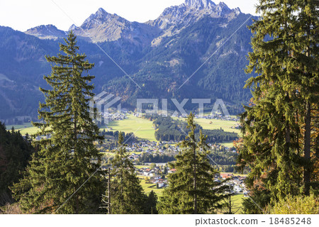 Lechtal在蒂羅爾地區 18485248