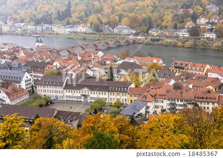 海德堡的街道 18485367