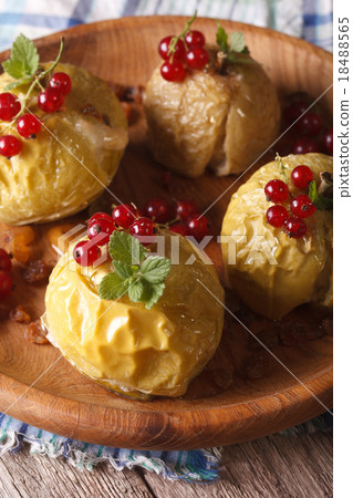 baked apples with honey decorated red currants baked apples with honey decorated red currants 18488565