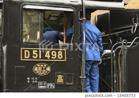 Steam locomotive and engine 18488753