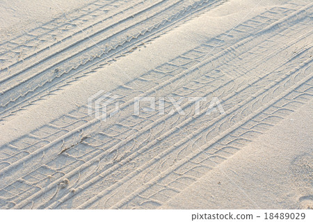Tire from tracks on the sand texture background Tire from tracks on the sand texture background 18489029