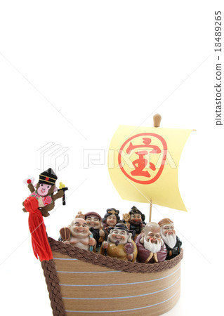 Treasure boat and Seven Lucky gods 18489265