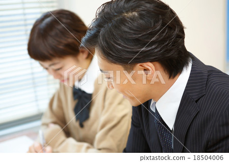 高中女生 高中生 補習班 18504006