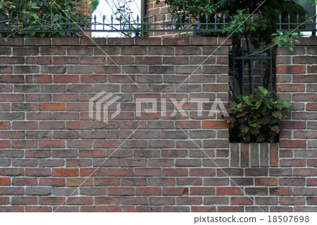 Red brick fence 18507698
