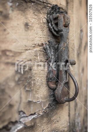 Knocker and decay Knocker and decay 18507926