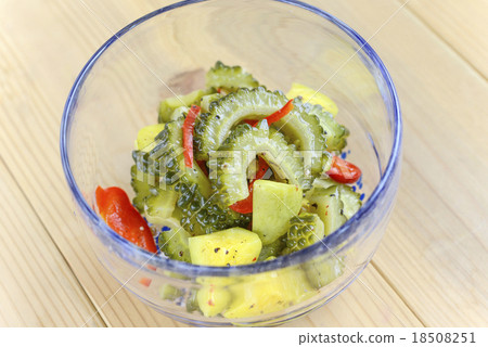 醃製的goya 醃製的goya 18508251