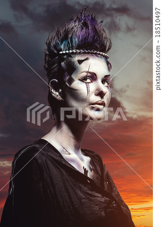 Woman with creative chess figures make-up Woman with creative chess figures make-up 18510497