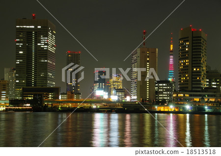 Tokyo night view 18513518
