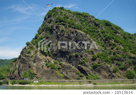 Rorrelay rock 18513614