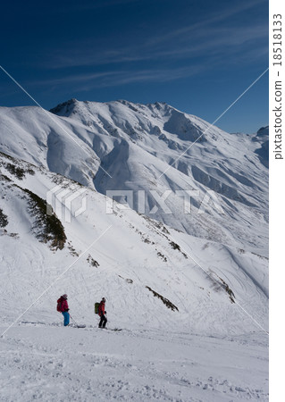 Mountain ski thunder birds 18518133