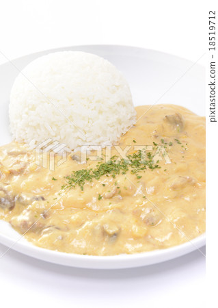 Delicious beef stroganoff 18519712