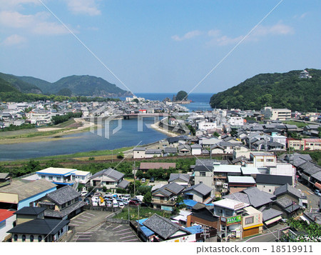 Hiwasa,Minabi-cho,德島縣和Hinawa河的城市景觀 Hiwasa,Minabi-cho,德島縣和Hinawa河的城市景觀 18519911