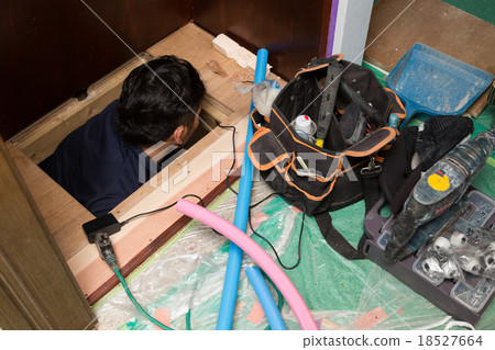 Reform image 18527664