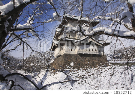 弘前城堡在冬天 18532712