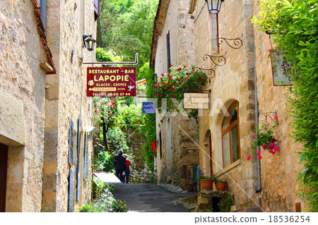 San Cirque Rapopy Midi-Pyrénées France San Cirque Rapopy Midi-Pyrénées France 18536254
