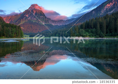 Champferersee Champferersee 18536335