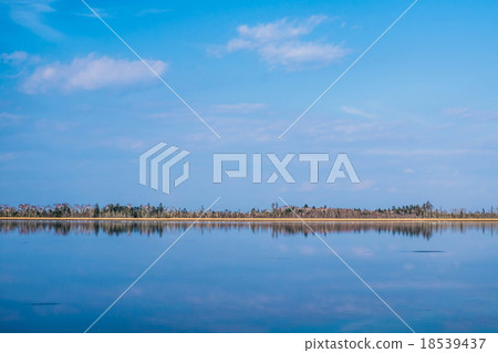 深秋湖風湖(根室市) 深秋湖風湖(根室市) 18539437