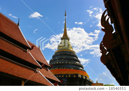 Wat Prathat Lampang Luang,lampang,thailand 18540351