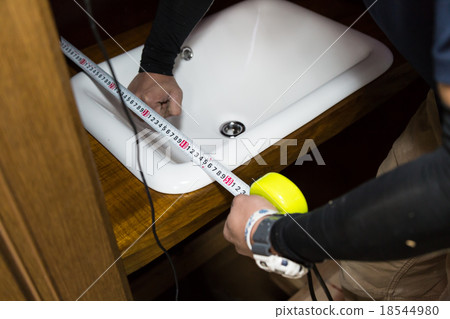 洗手盆安裝工作 洗手盆安裝工作 18544980