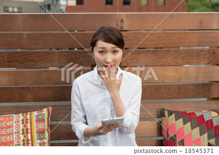 咖啡廳店員 18545371
