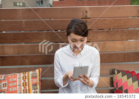 Cafe clerk Cafe clerk 18545372