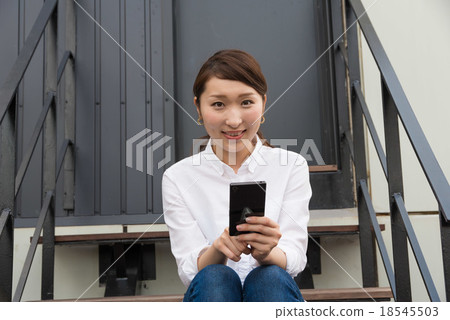 Cafe clerk Cafe clerk 18545503