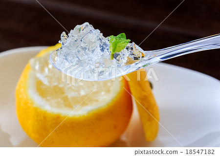 Yuzu jelly Yuzu jelly 18547182