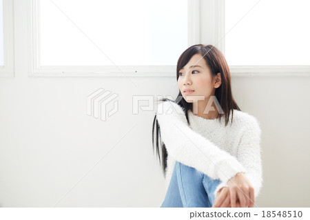 一位黑髮小姐 18548510