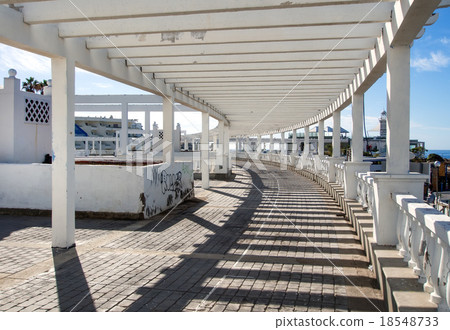 Seafront promenade along Las Americas Seafront promenade along Las Americas 18548733
