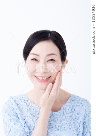 美女形象(中女) 美女形象(中女) 18554936