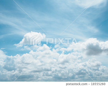 Clear blue sky with white cloud 18555260