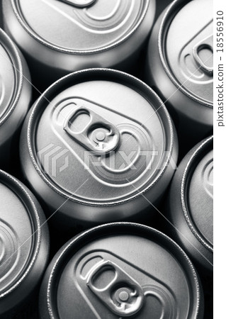 Drink cans 18556910