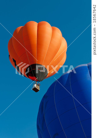hot air balloons over blue sky 18567642