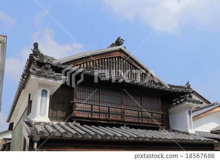Tokushima ken Mima-shi Waki-cho, Important Traditional Building Group Conservation District "Udatsu no Machiyami" 'Udatsu' 18567686