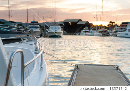 Cleat at the marina for boat docking 18571542
