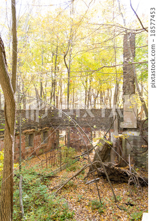 Old building in the mountain 18577453