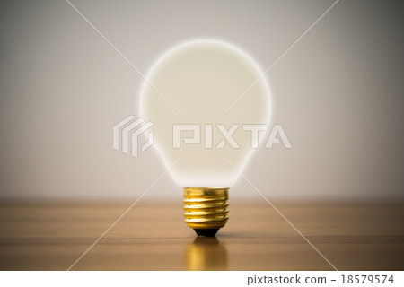 Transparent bulb 18579574