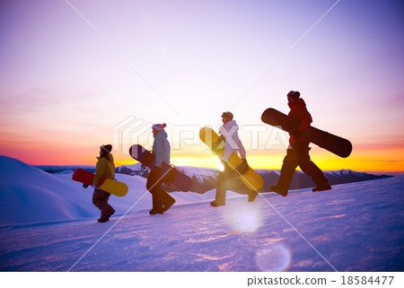 People on their way to snow boarding Concept 18584477