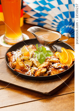 apple dessert 18588237