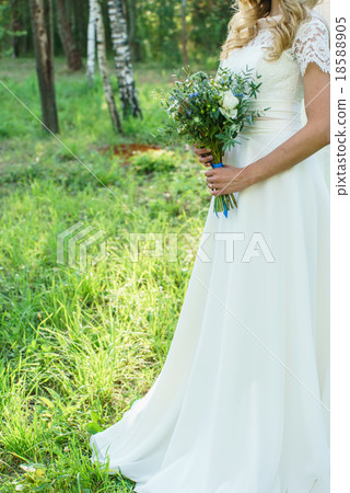 wedding flowers wedding flowers 18588905