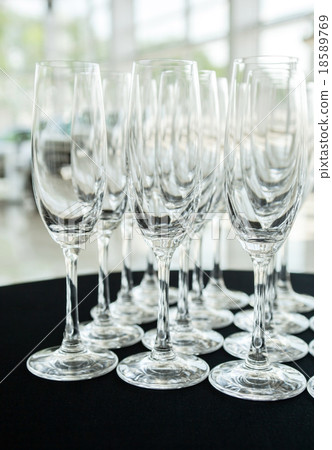 catering service 18589769