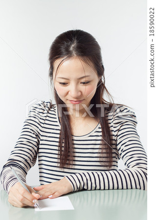 Female New Year's Holiday 18590022